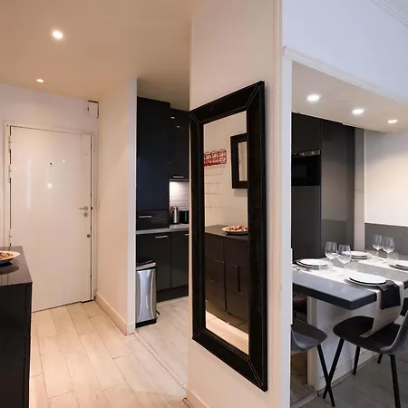Apartment Hidden Gem In The Latin Quarter